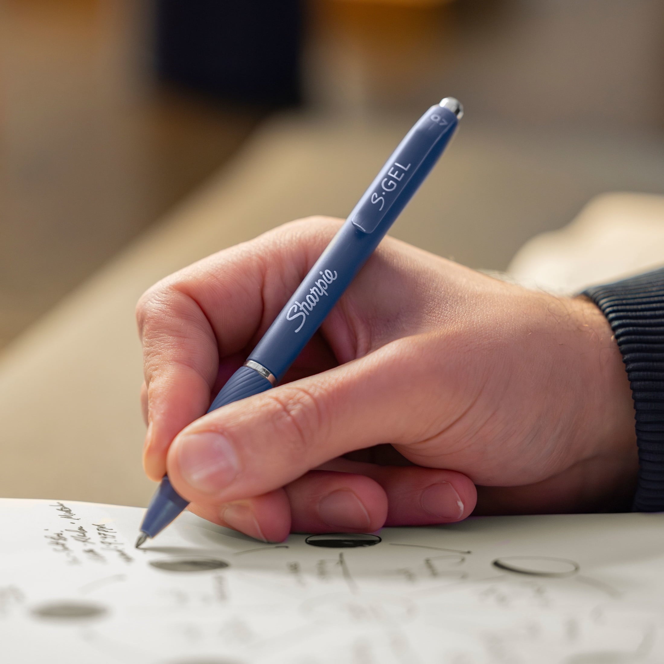 Sharpie S-Gel, Gel Pens, Medium Point (0.7mm), Moonlit Midnight Barrel, Black Ink, 4 Count