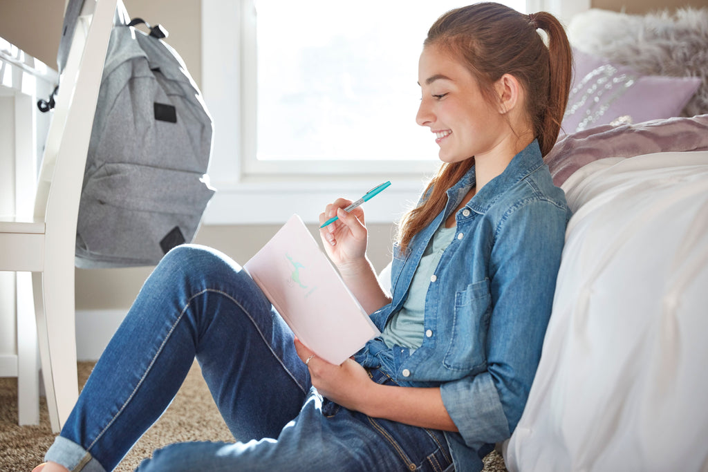 Paper Mate Flair Felt Tip Pens, Ultra Fine Point, 0.4 mm, Candy Pop Colors, 16 Count