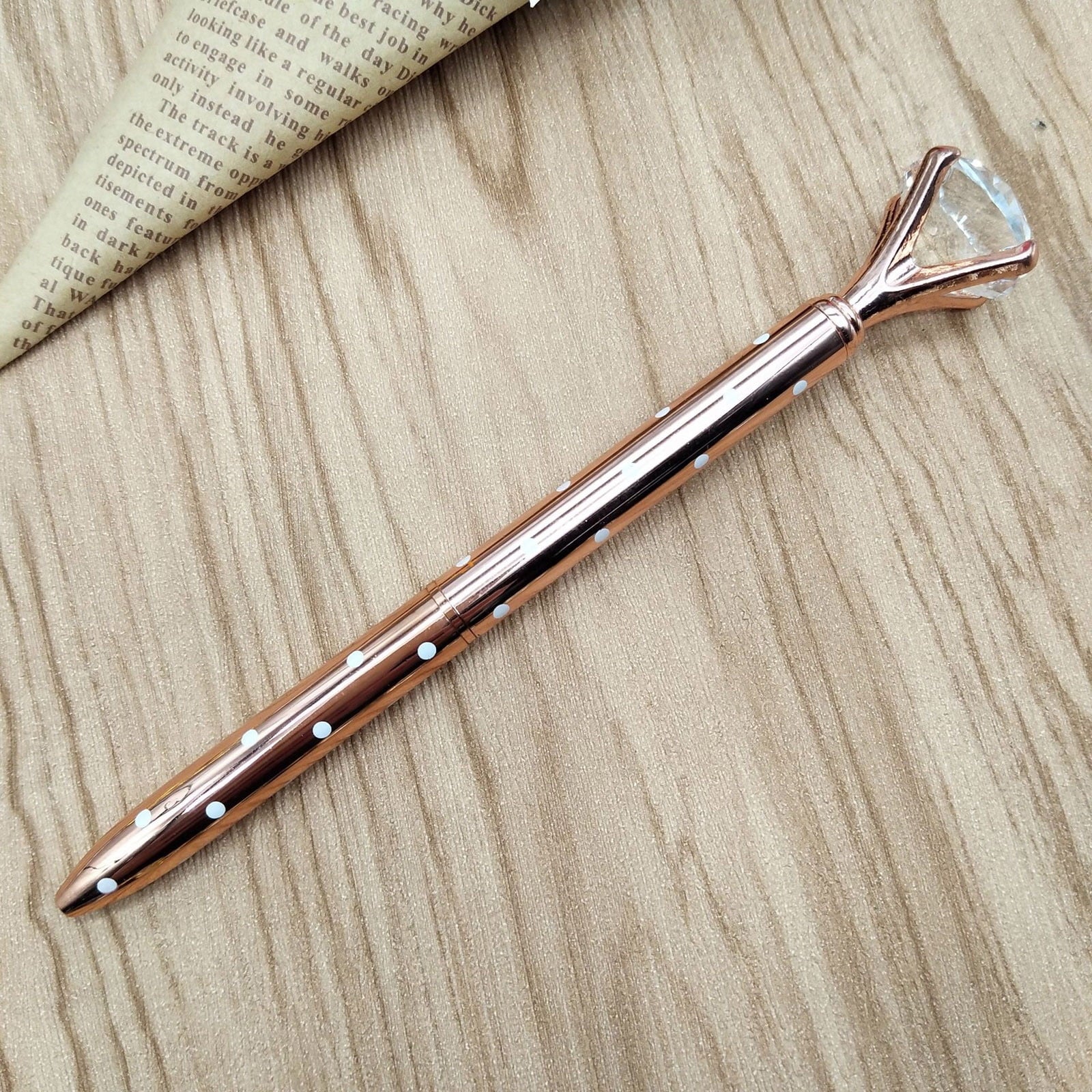 Shldybc Cute Ballpoint Pens for Note Writing, Crystal Ball Pens Office Supplies for Women & Men, Large Diamond Ballpoint Pens, Good Gift Journaling Pens for Everyday Writing Activities